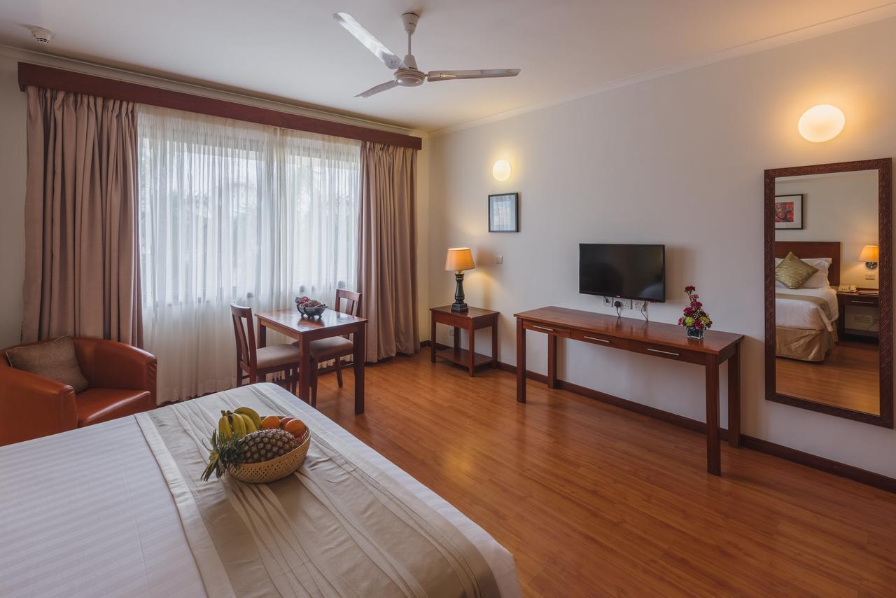 Sea Cliff Court Hotel & Luxury Apartments Dar es Salaam Exterior foto