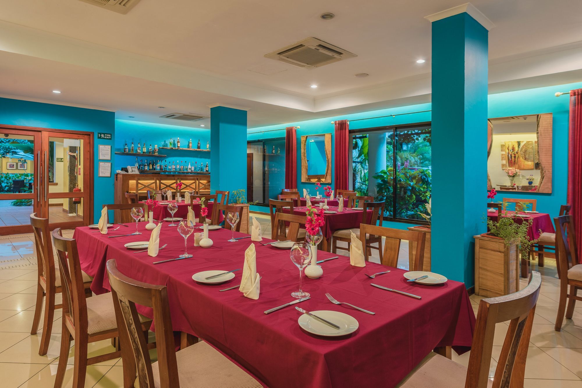 Sea Cliff Court Hotel & Luxury Apartments Dar es Salaam Exterior foto