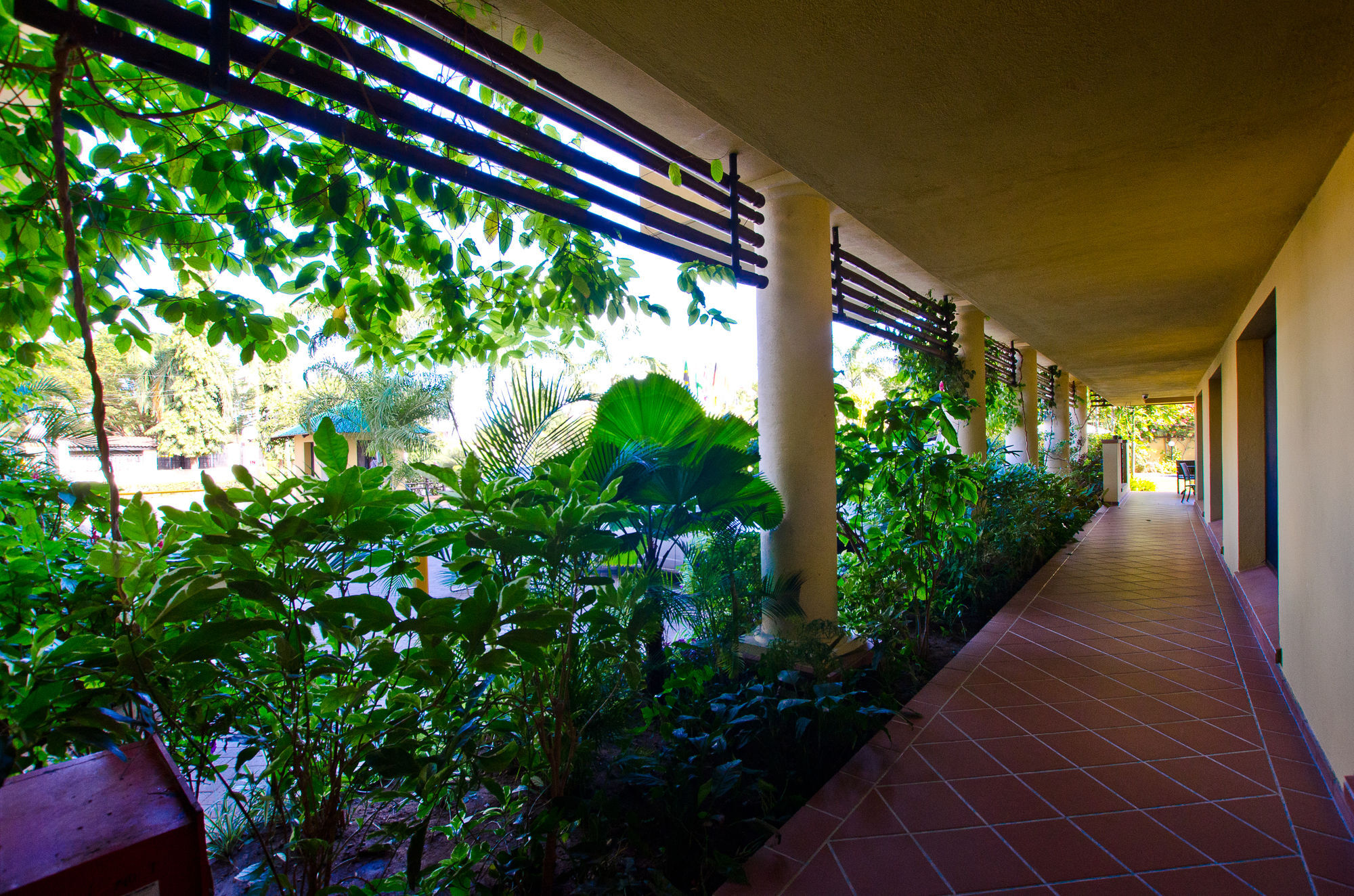 Sea Cliff Court Hotel & Luxury Apartments Dar es Salaam Exterior foto